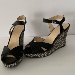 Nine West Black and Cream Patterned Wedge Sandals